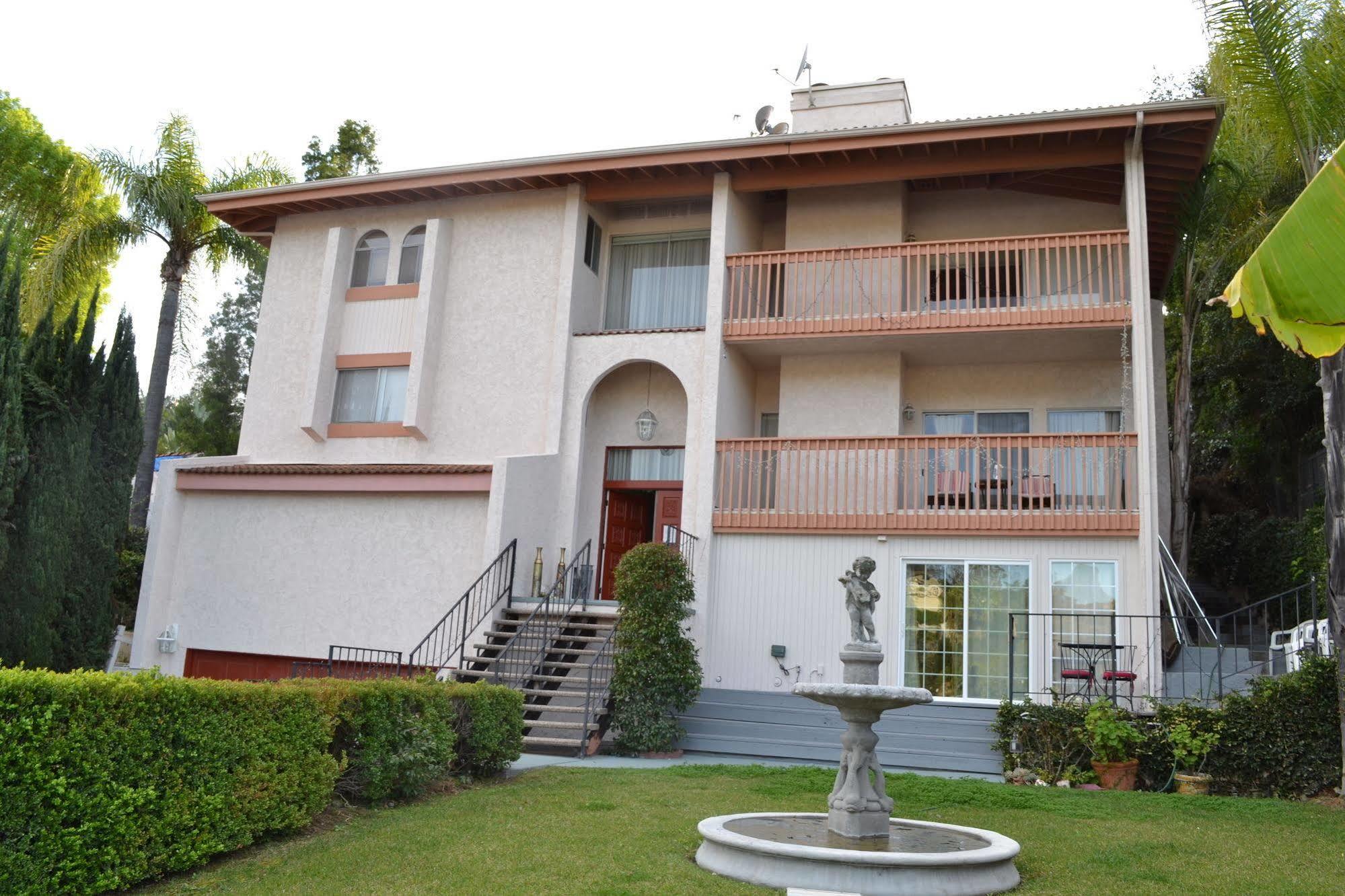 Bed And Breakfast In Hollywood Hills Los Angeles Kültér fotó